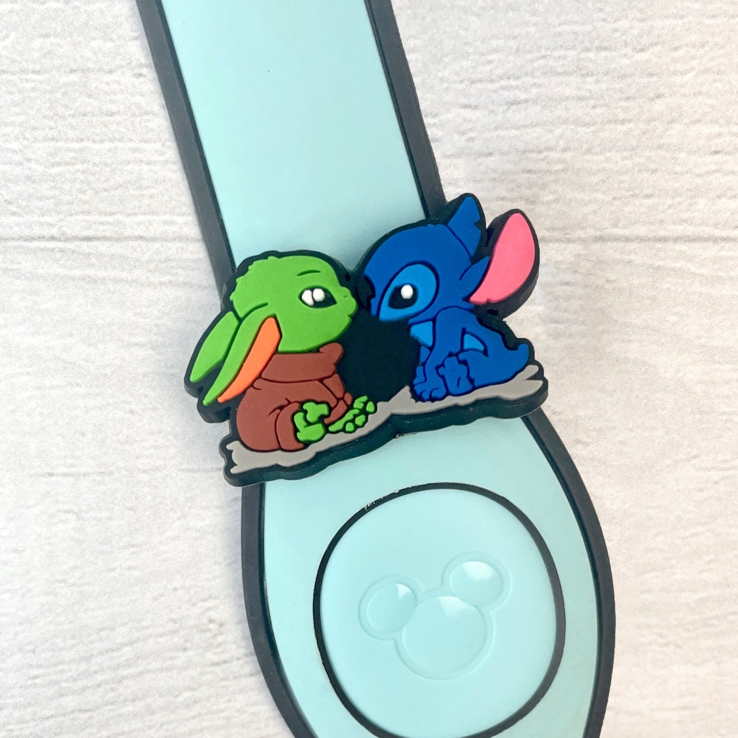 Alien Friends Band Slider