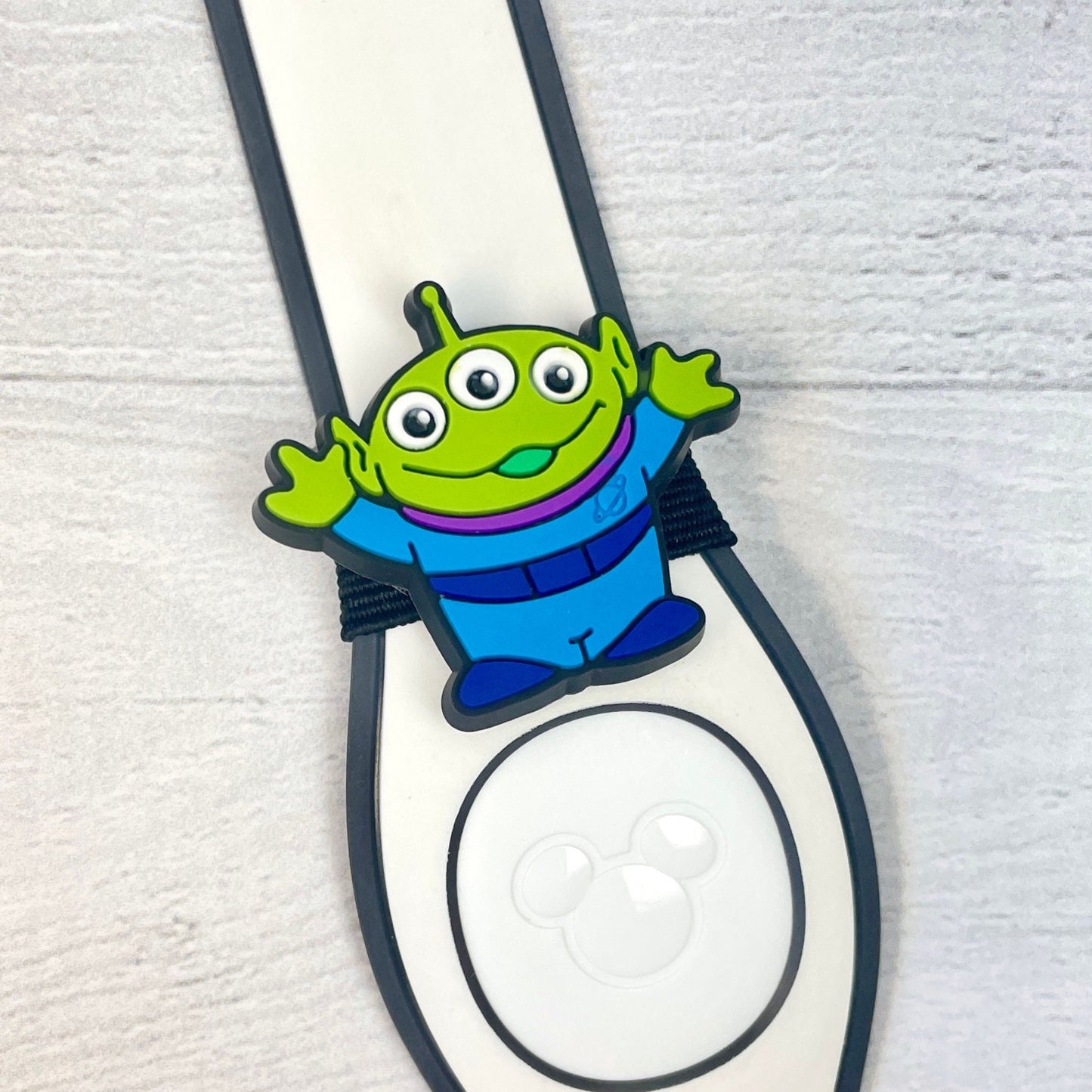 Green Alien Toy Band Slider