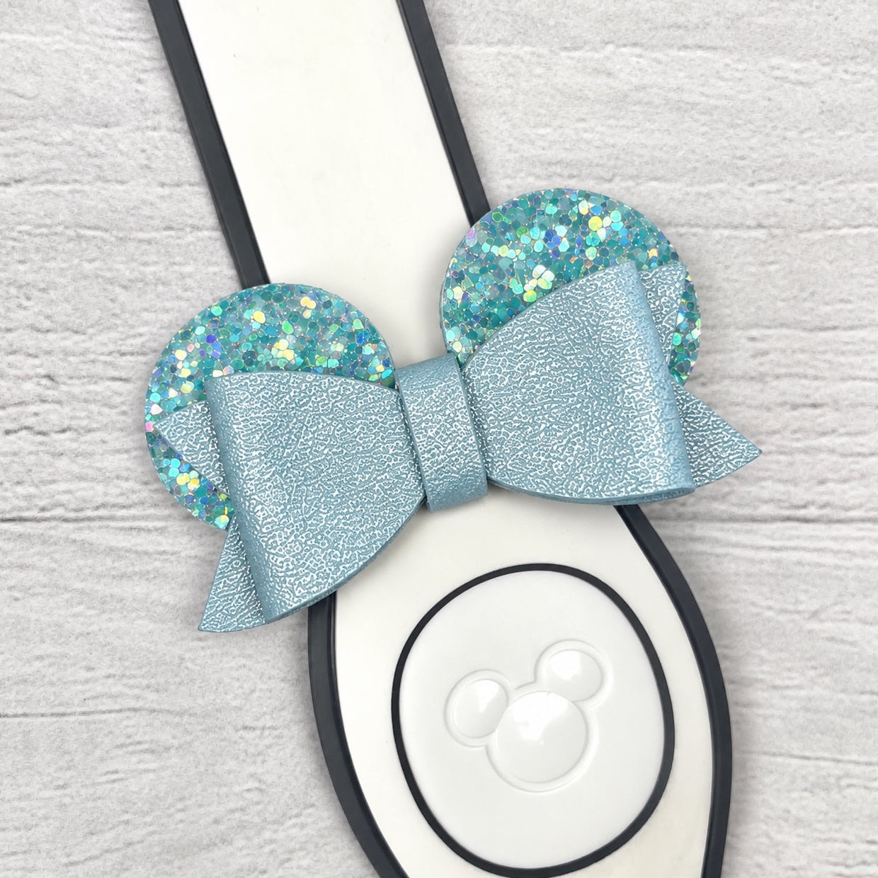 Aqua Classic Simplicity Ear Band Bow