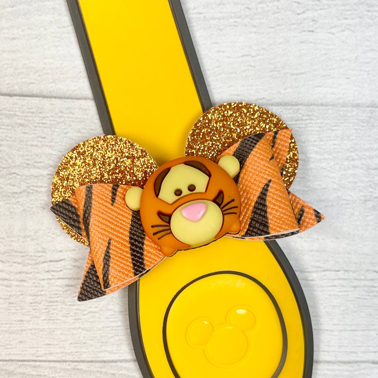 Bouncy Tiger Tsum Ear Band Bow