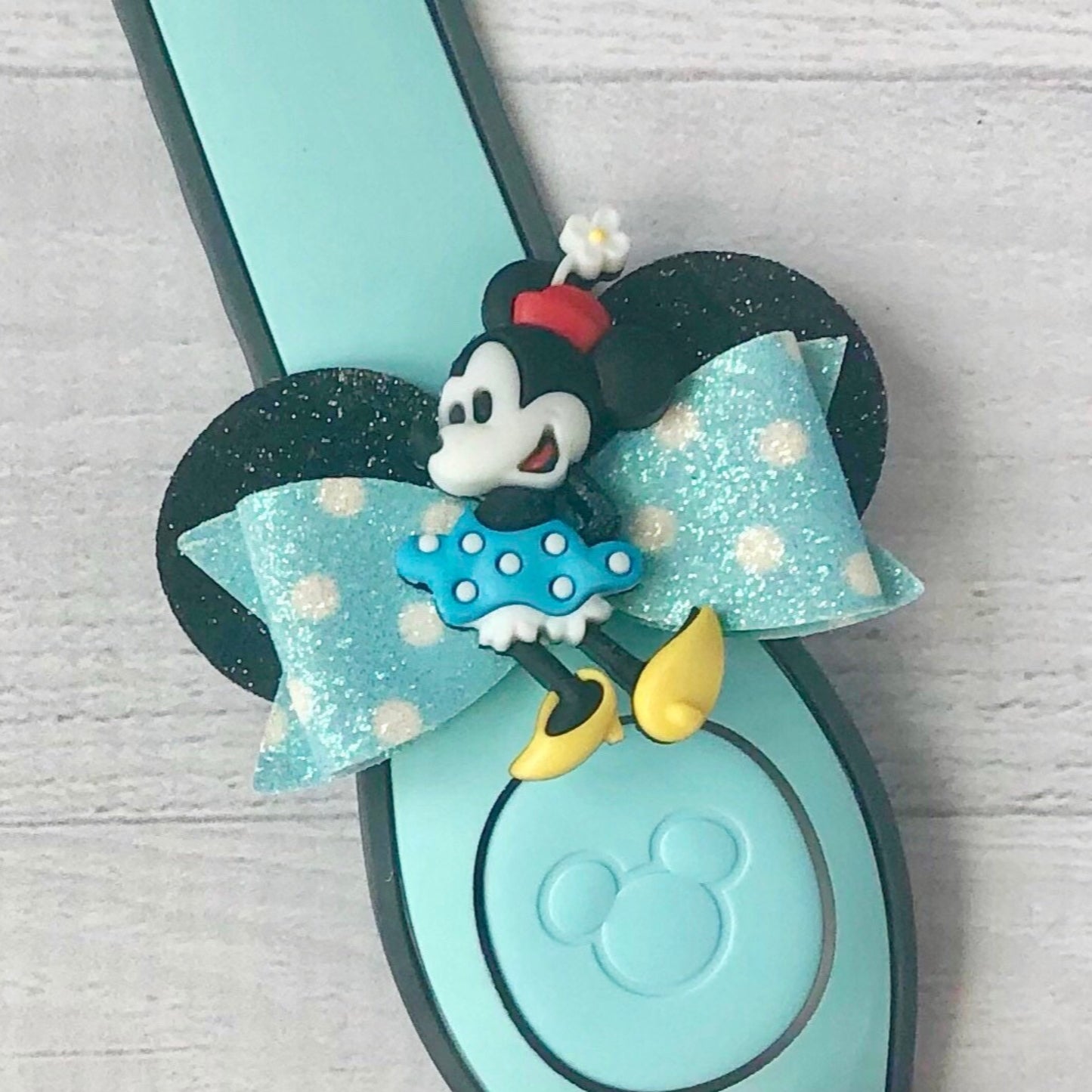 Vintage Minnie Ear Band Bow